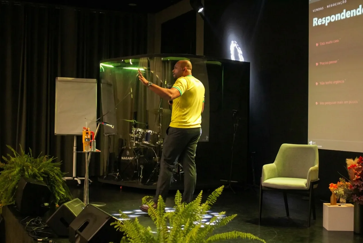 Apresentação durante encontro da Rede Eurico